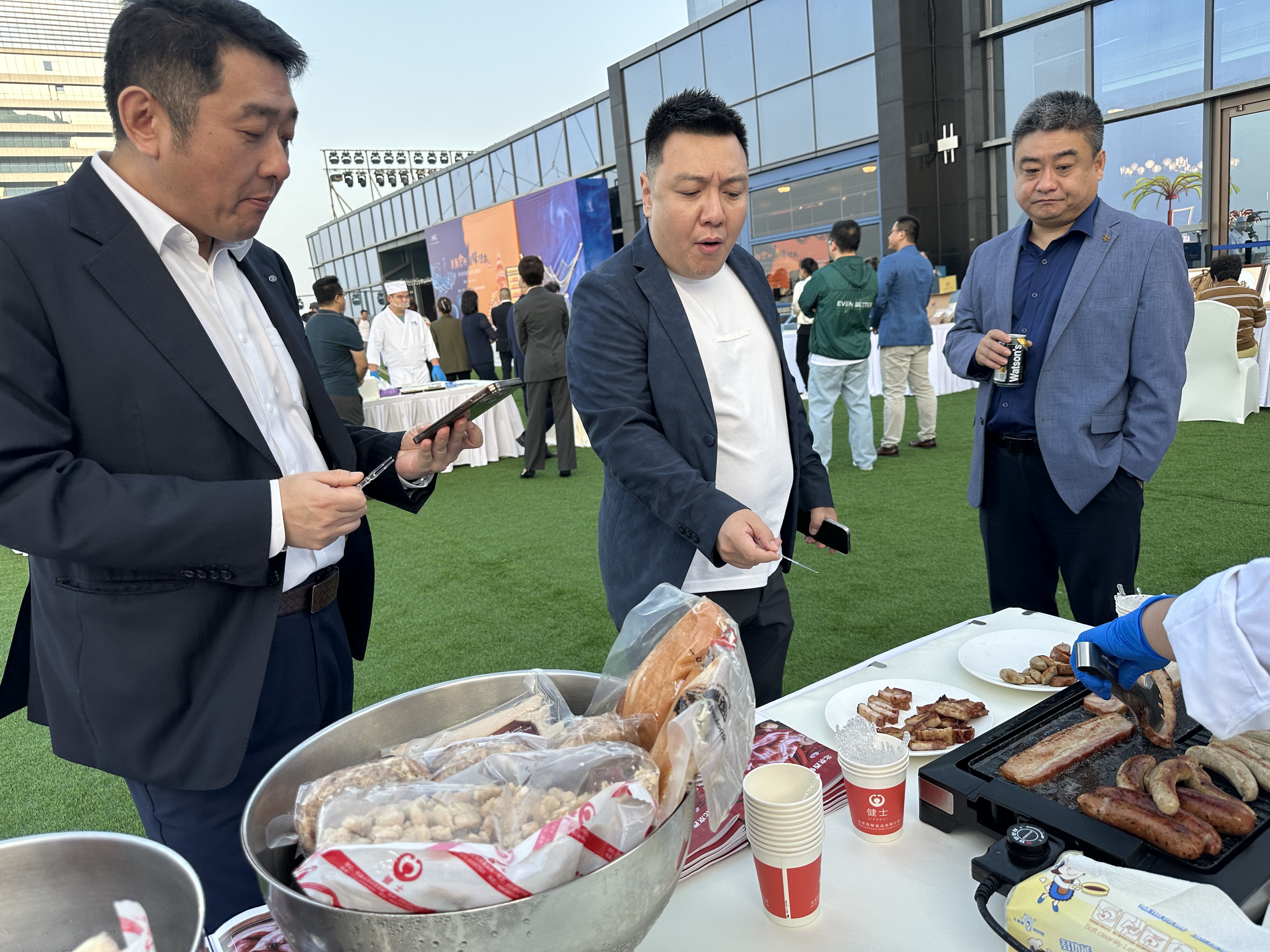 北京西餐美食之旅：從“聚味煙臺(tái)”到懷柔豐收節(jié)！ title=